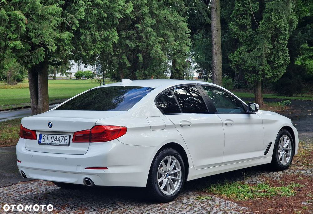 BMW Seria 5 520d Luxury Line - 7