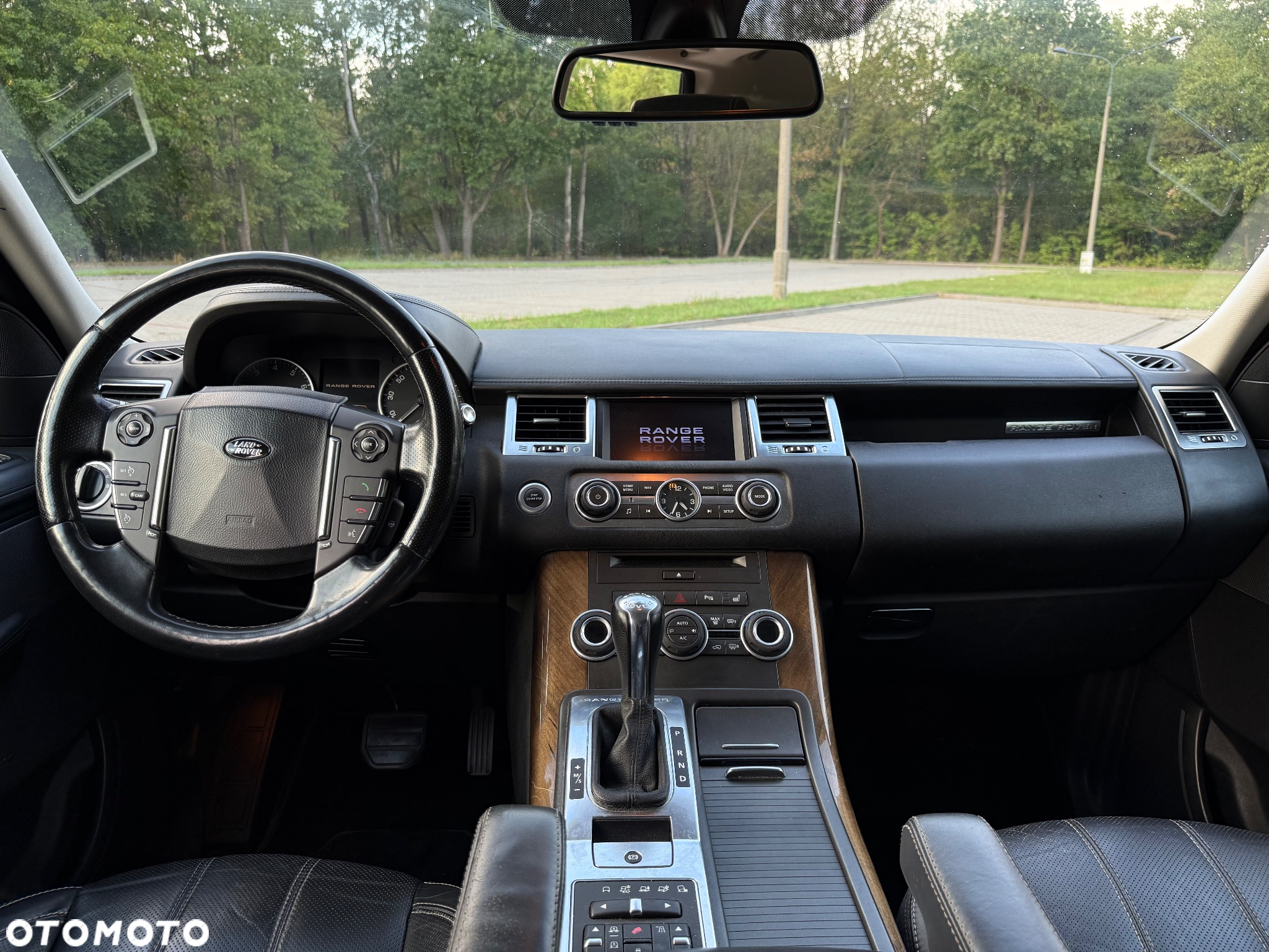 Land Rover Range Rover Sport - 24