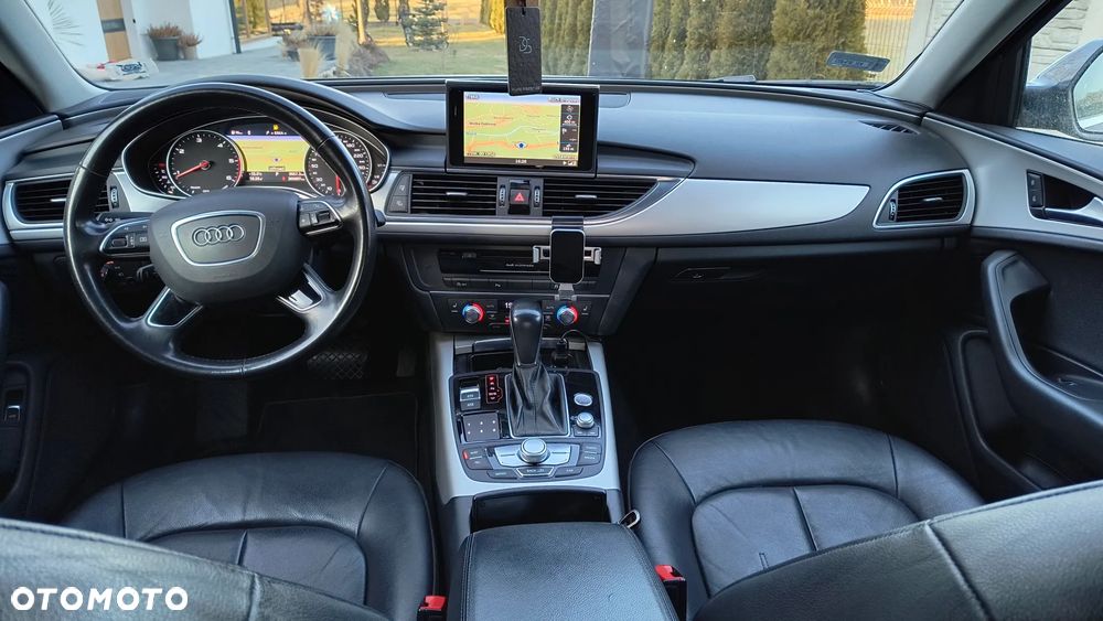 Audi A6 Avant 2.0 TDI Ultra S tronic - 6