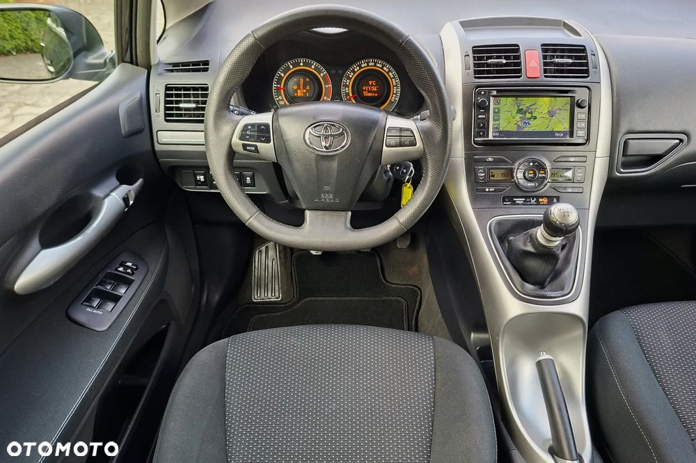 Toyota Auris 1.33 VVT-i Travel - 7