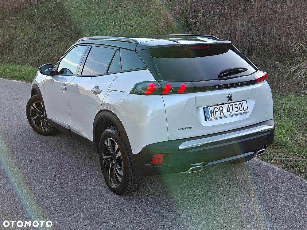 Peugeot 2008 1.2 PureTech Allure Pack S&S EAT8 - 12