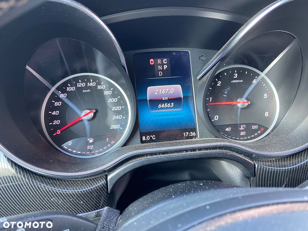 Mercedes-Benz Klasa V 220 d lang 9G-TRONIC Edition 2021 - 10