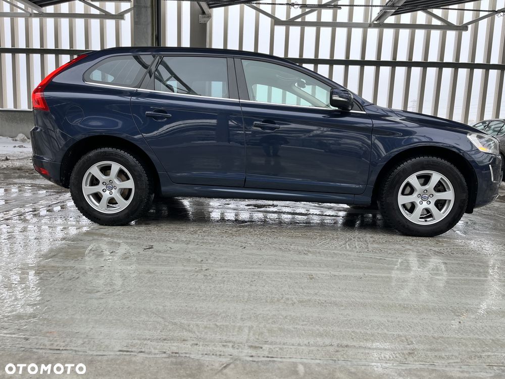 Volvo XC 60 D4 Geartronic Momentum - 5