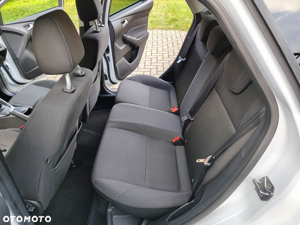 Ford Focus SW 1.5 EcoBoost S&S ACTIVE - 16