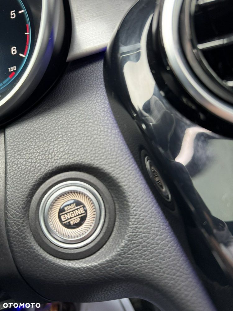 Mercedes-Benz Klasa C - 33