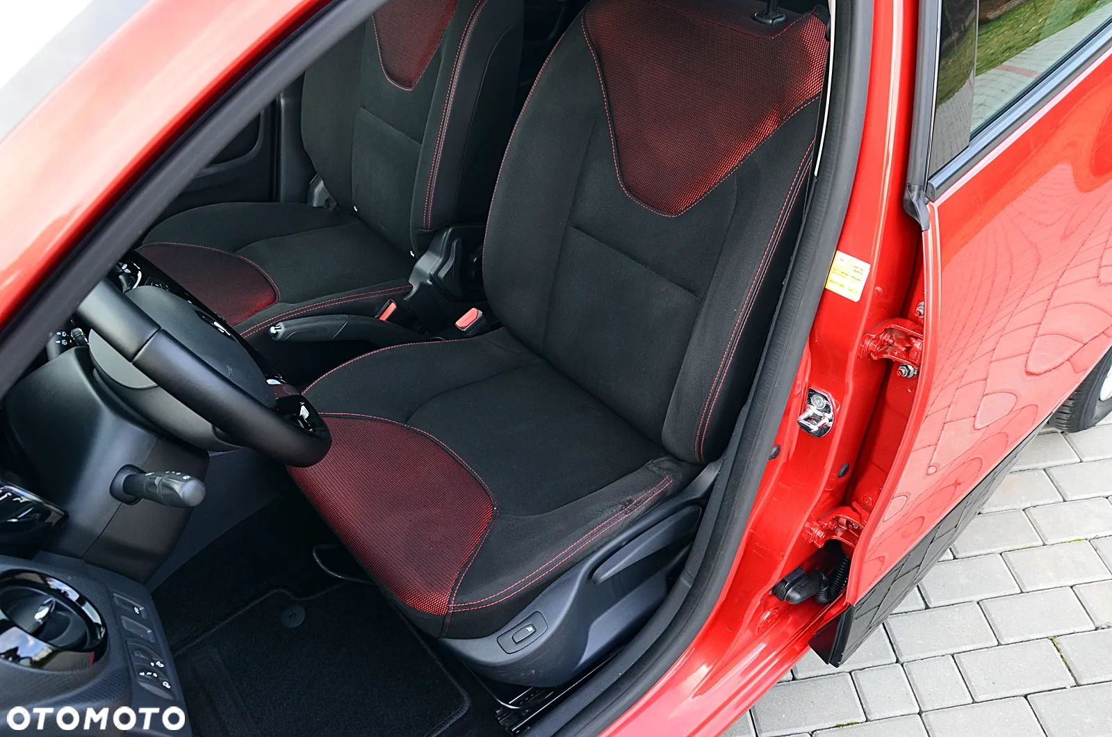 Renault Clio - 15