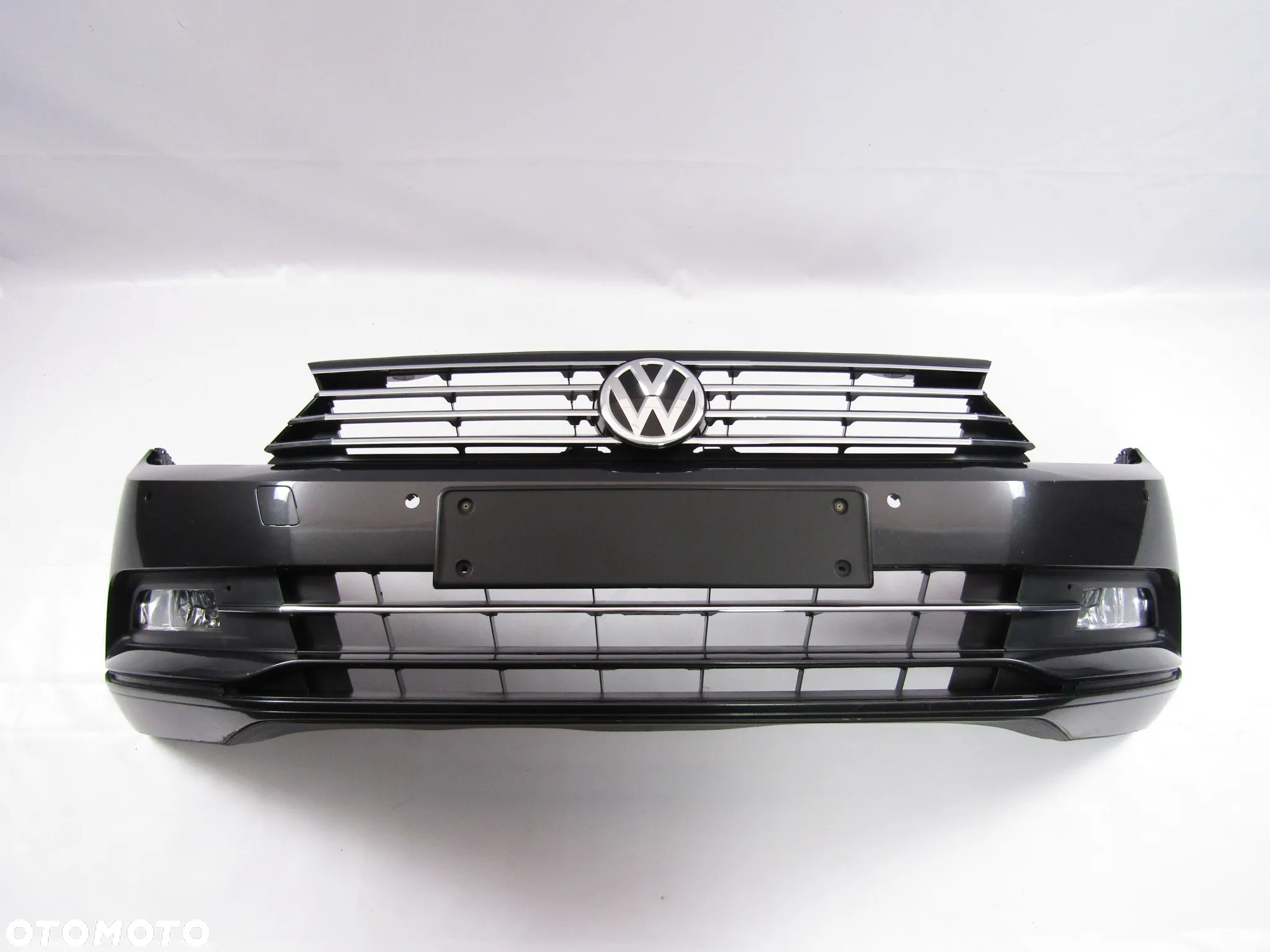 Zderzak przedni VW Passat B8 14 - 19 Pdc-4  Lakier nieznany - 3