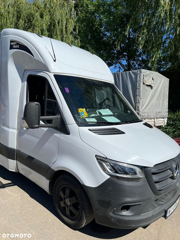 Mercedes-Benz Sprinter 319 - 5