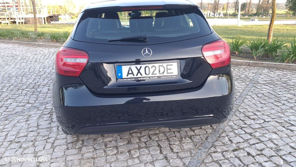 Mercedes-Benz A 180 CDI (BlueEFFICIENCY) Urban - 8