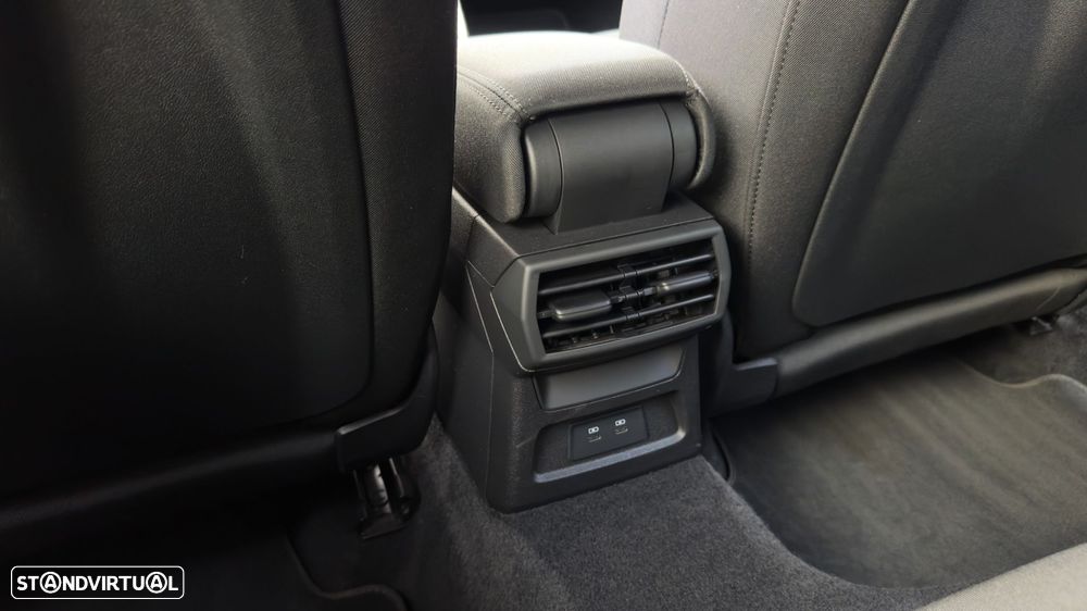 Audi A3 Sportback 40 TDI quattro S tronic S line - 30
