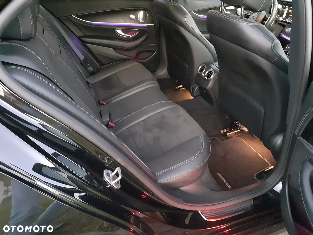 Mercedes-Benz Klasa E 220 d 4-Matic AMG - 25