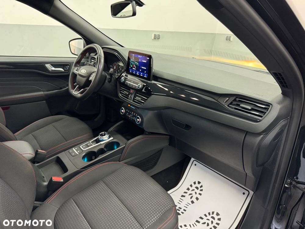 Ford Kuga 2.5 Duratec PHEV ST-LINE - 32