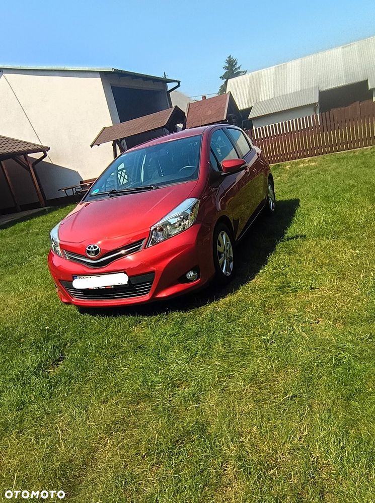 Toyota Yaris - 1