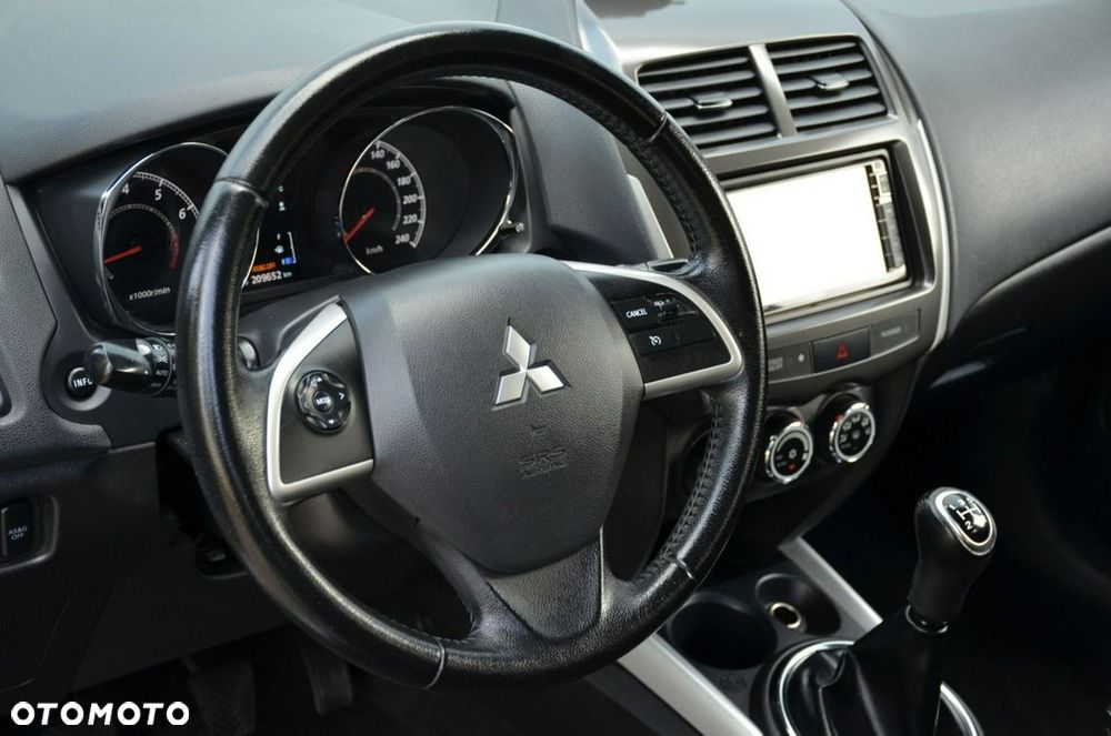 Mitsubishi ASX - 24