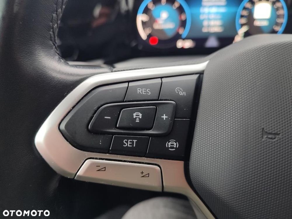 Volkswagen Golf 2.0 TDI Life - 21