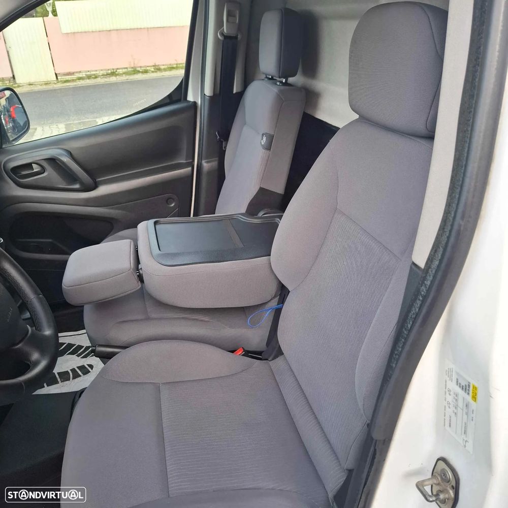 Peugeot Partner 1.6 HDI 3Lugres - 21