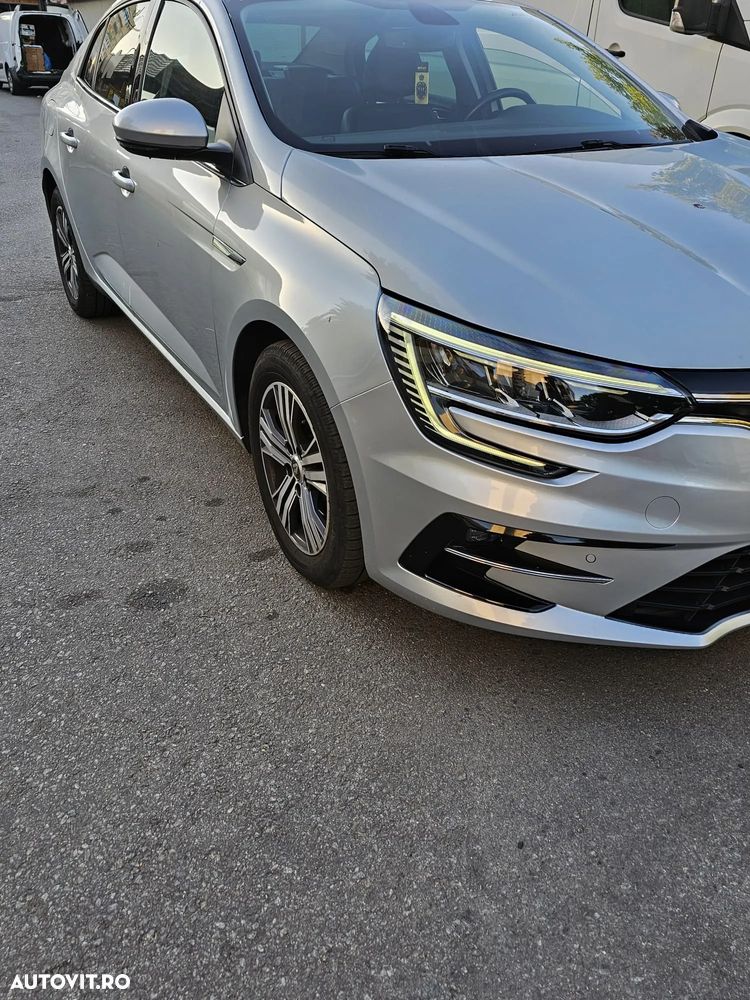 Renault Megane TCE 140 GPF Intens - 6