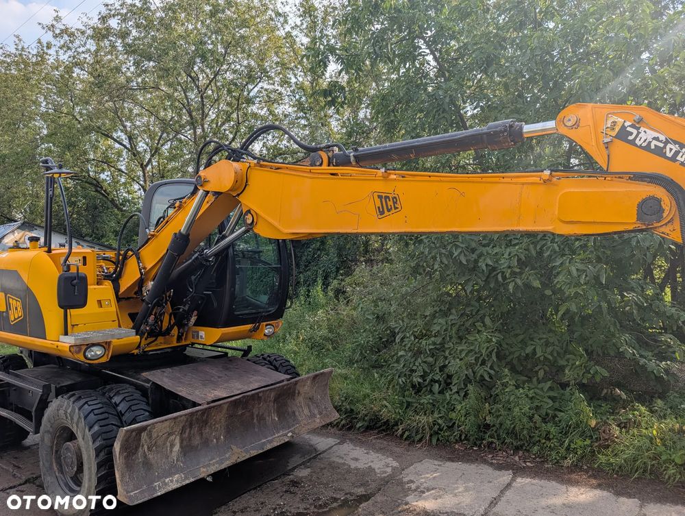 JCB Js145w - 16