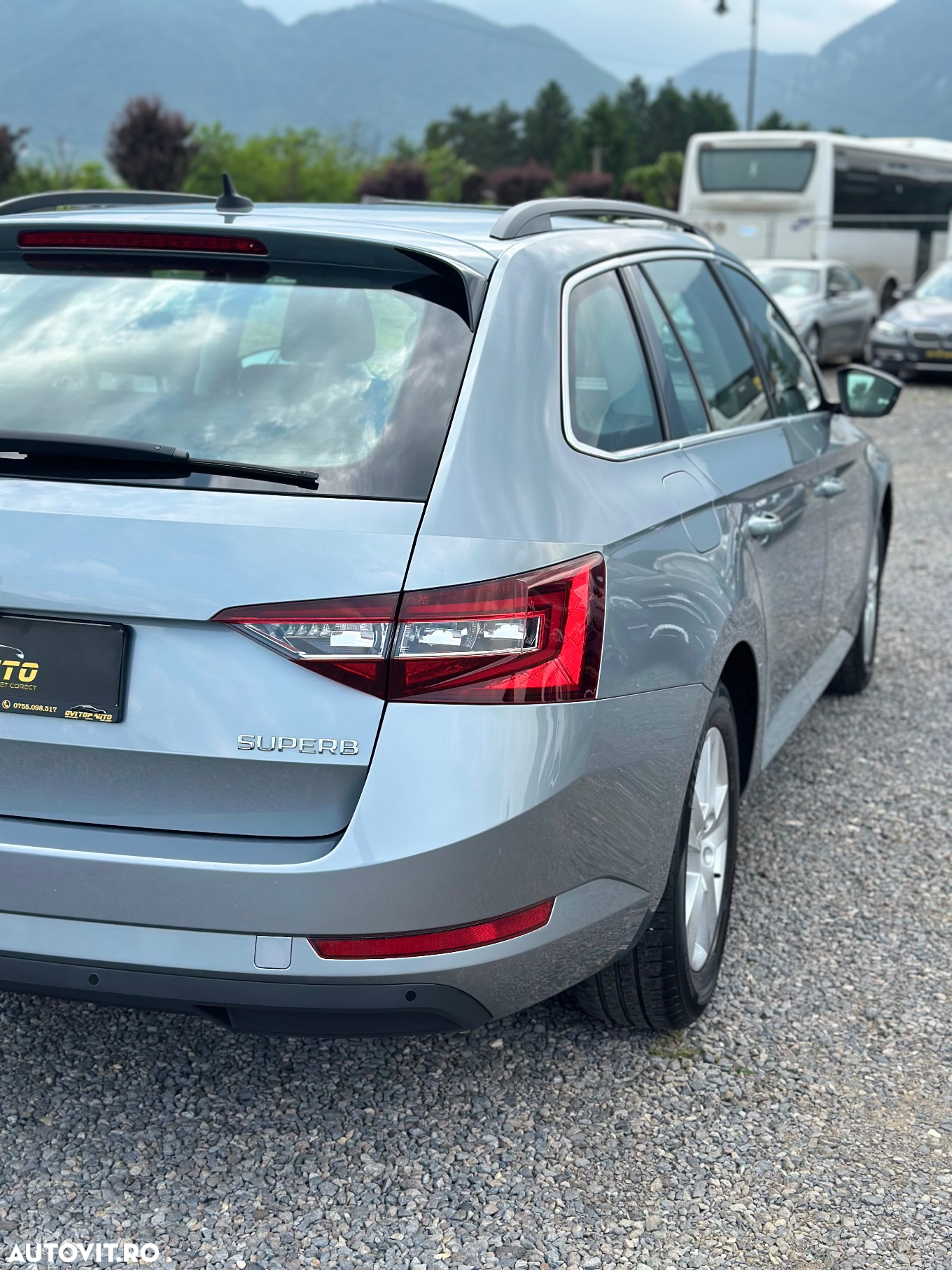 Skoda Superb 1.6 TDI Ambition - 10