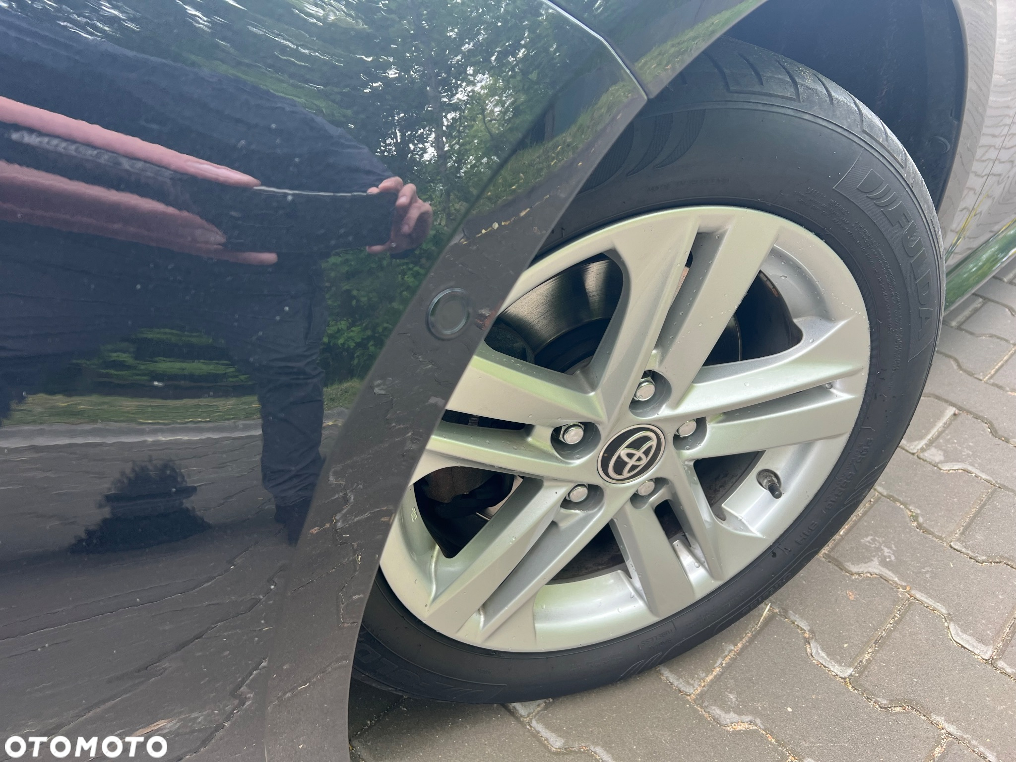 Toyota Corolla 2.0 Hybrid Comfort - 12