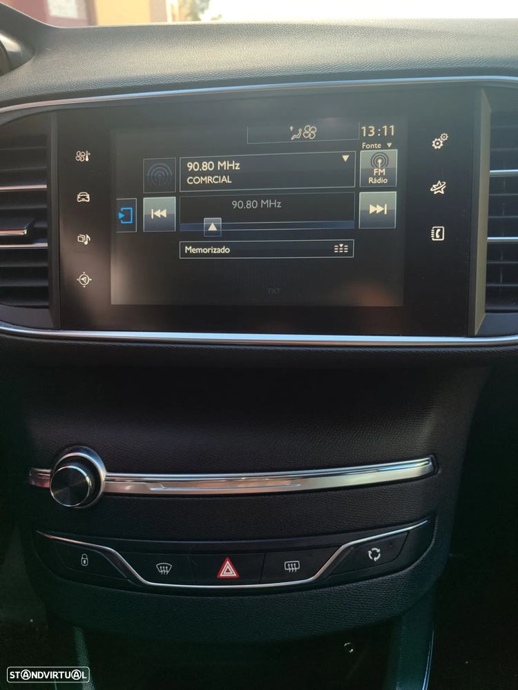 Peugeot 308 1.6 e-HDi Allure - 9