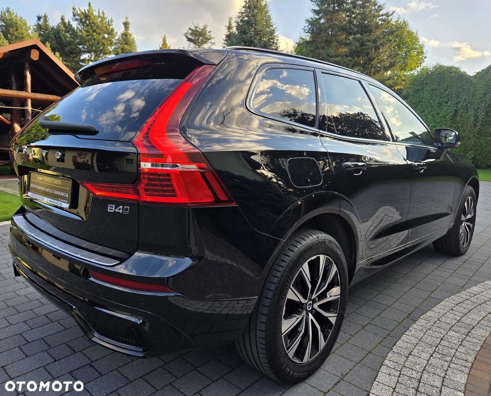 Volvo XC 60 B4 D AWD Ultimate Bright - 11