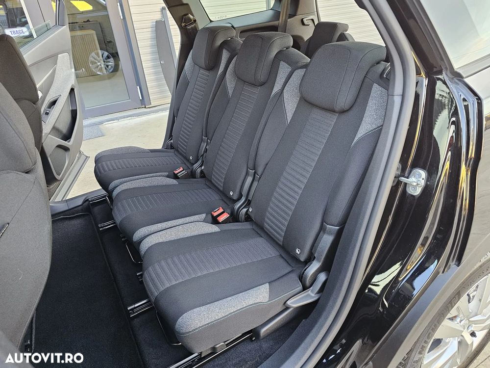 Peugeot 5008 PureTech 130 EAT8 Stop & Start Allure Pack - 23