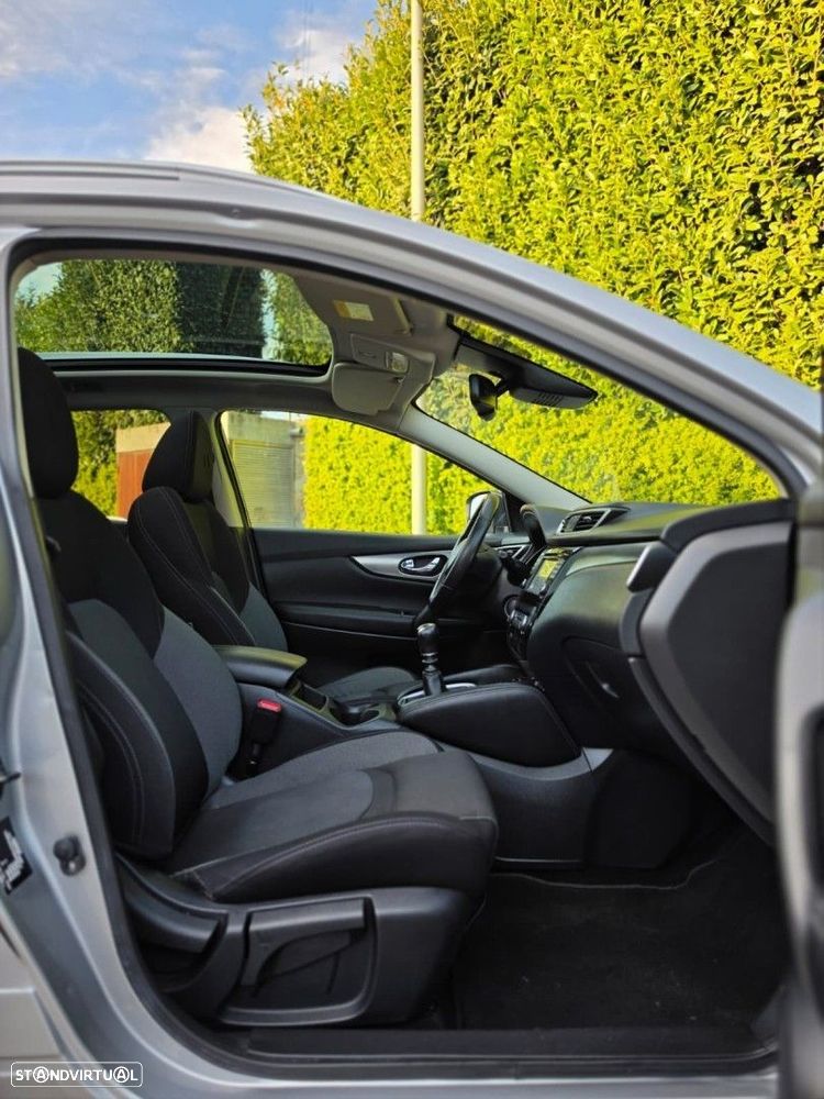 Nissan Qashqai 1.5 dCi N-Connecta - 20
