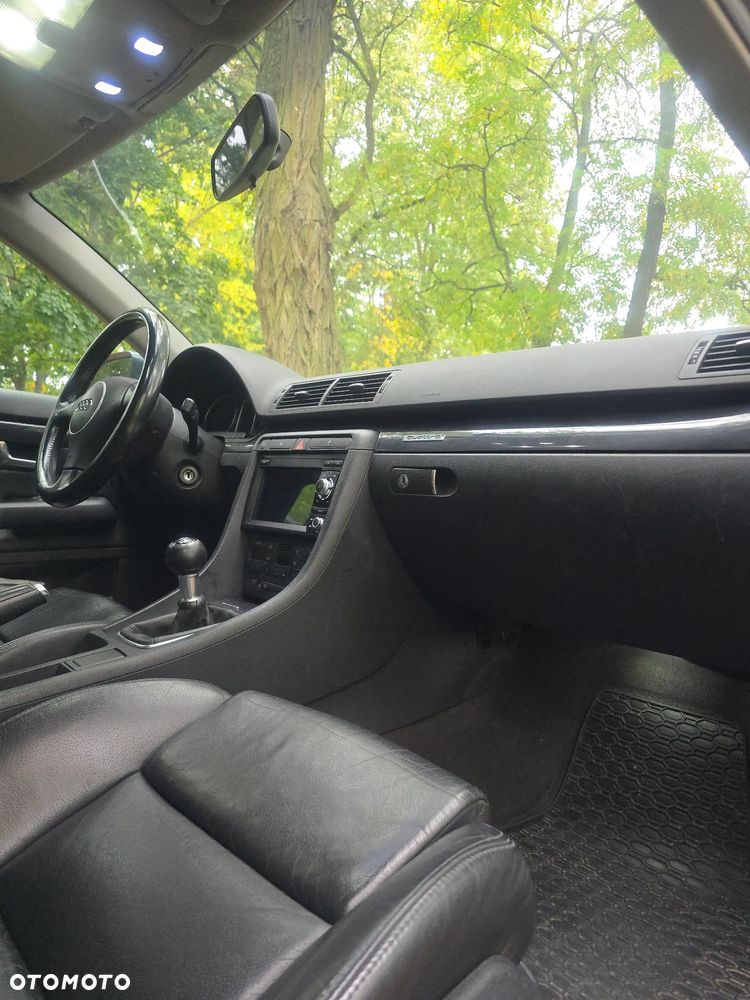 Audi A4 Avant - 37