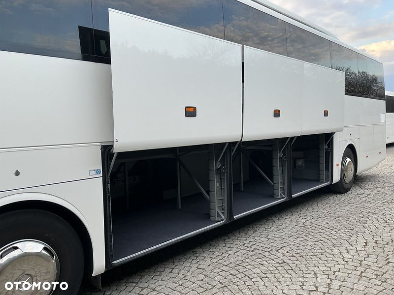 Mercedes-Benz TOURISMO - 12