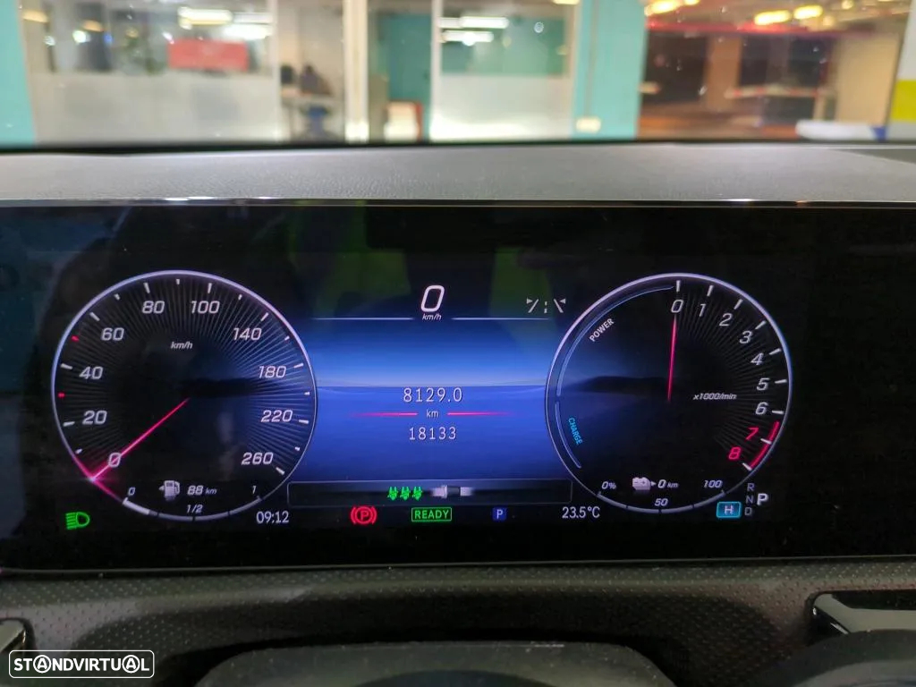 Mercedes-Benz A 250 e - 9