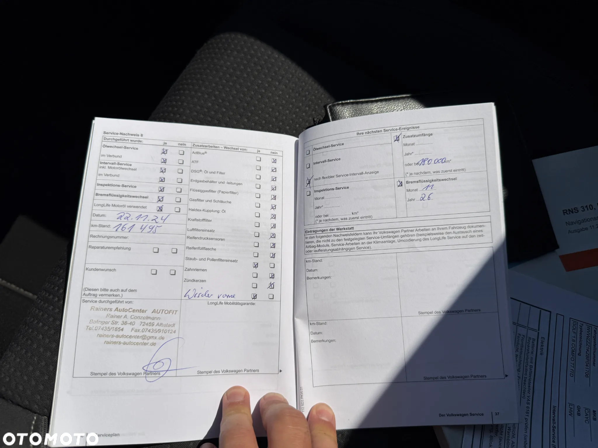 Volkswagen Golf 1.6 TDI DPF BlueMotion Technology move - 38