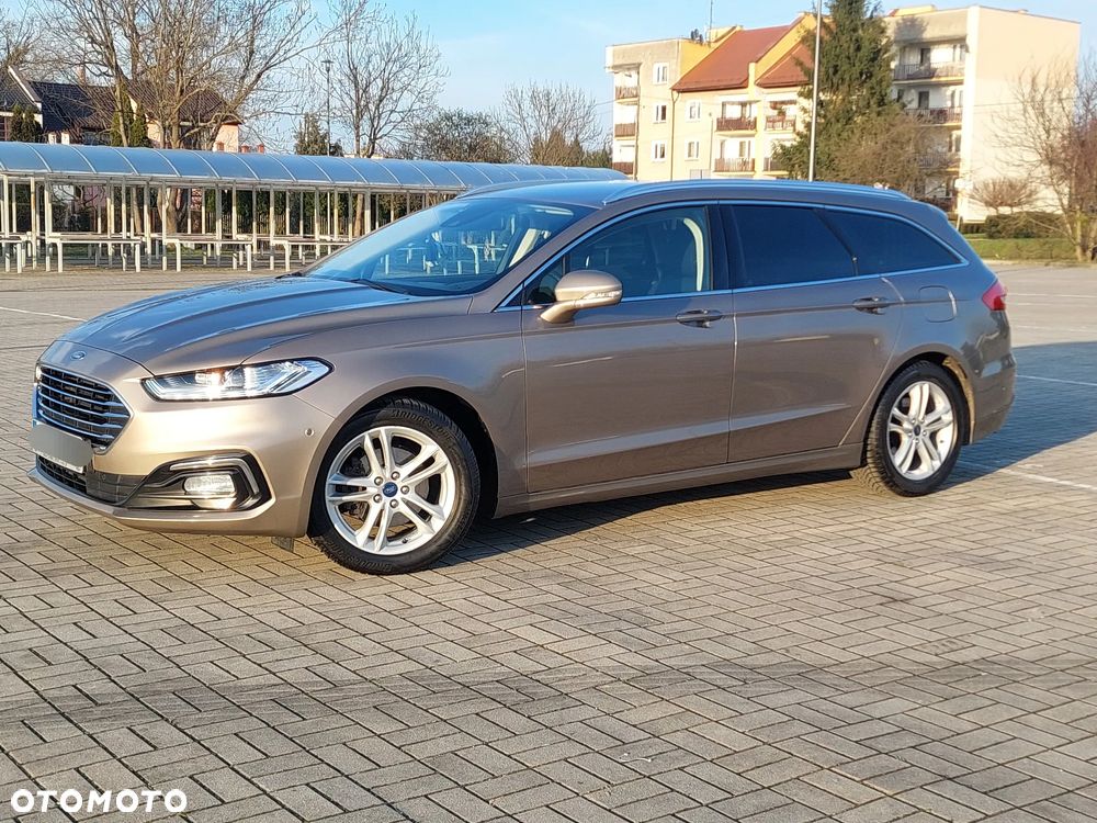 Ford Mondeo 2.0 EcoBlue Titanium - 22