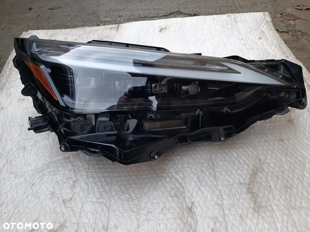 Lampa prawy przód Full Led LEXUS NX 2022-25r