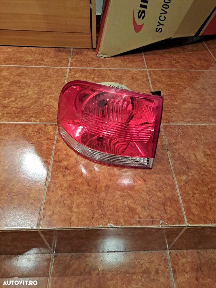 Stop stanga original VW Touareg an 2002-2010 - 1