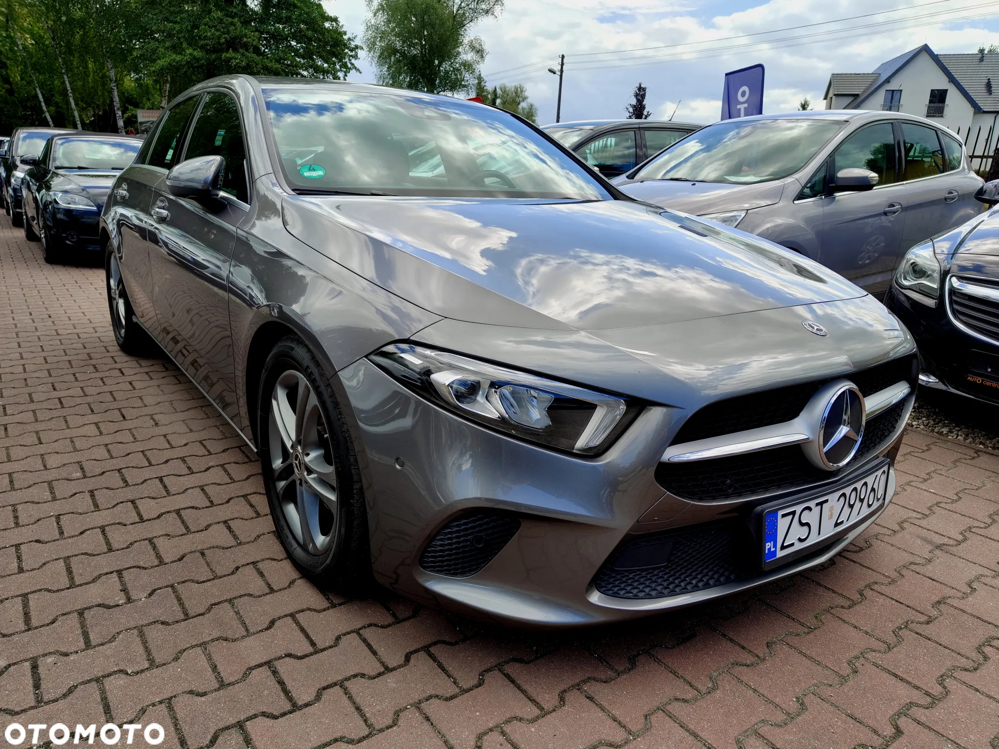 Mercedes-Benz Klasa A 180 d 7G-DCT Edition 1 - 4