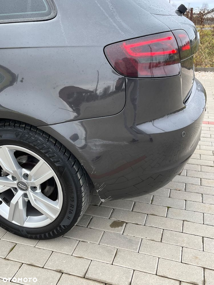Audi A3 1.6 TDI Sportback S tronic Ambition - 5