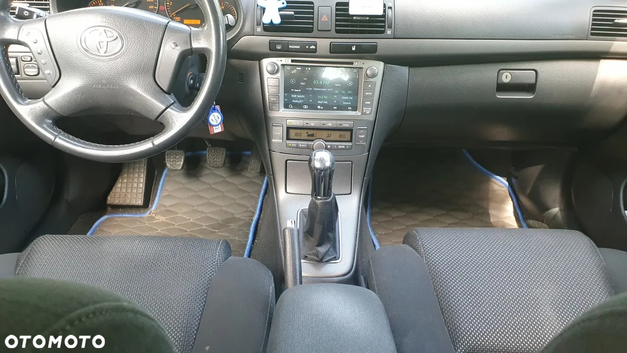 Toyota Avensis 1.8 VVT-i Sol - 7