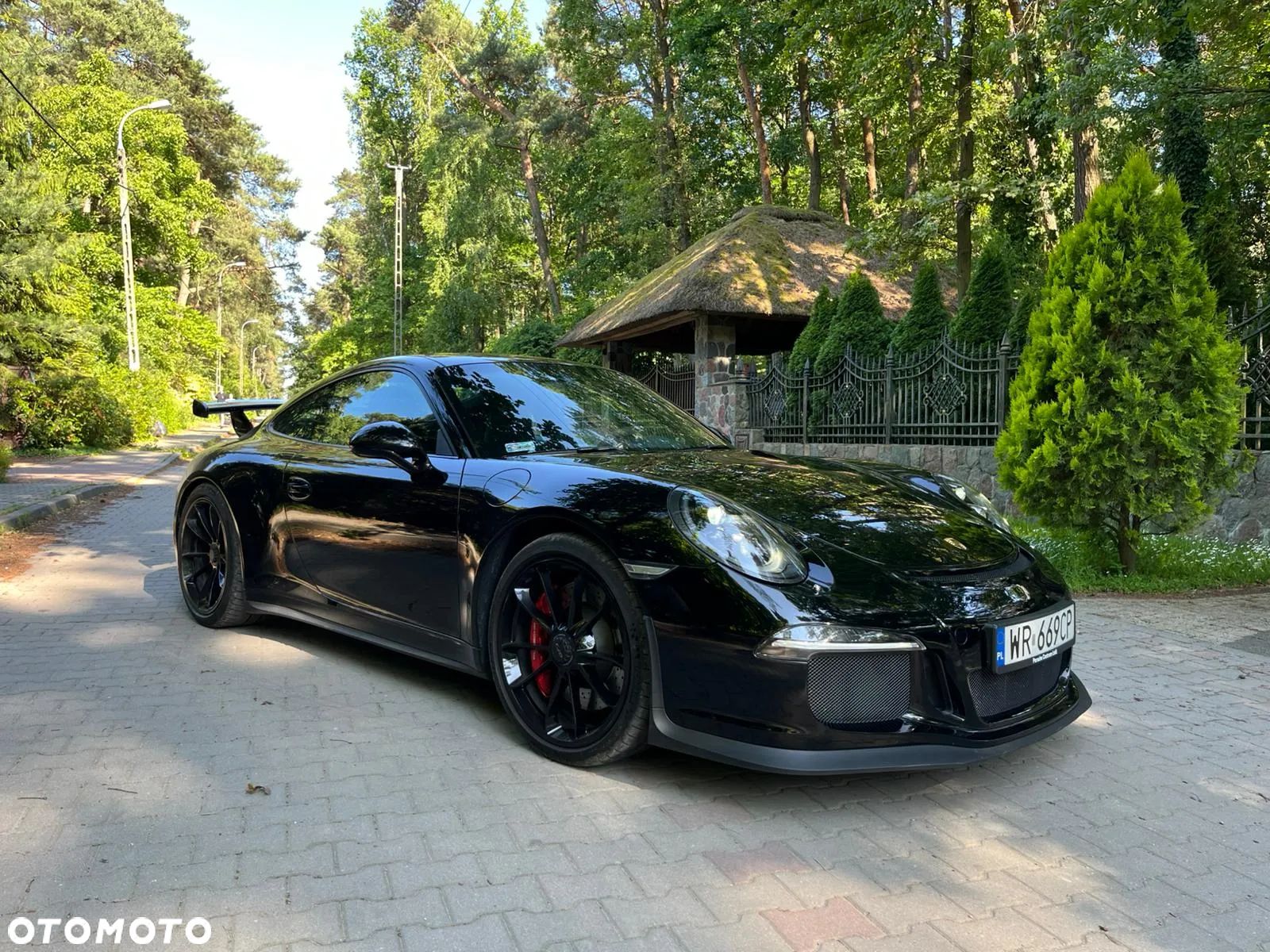 Porsche 911 GT3 - 1