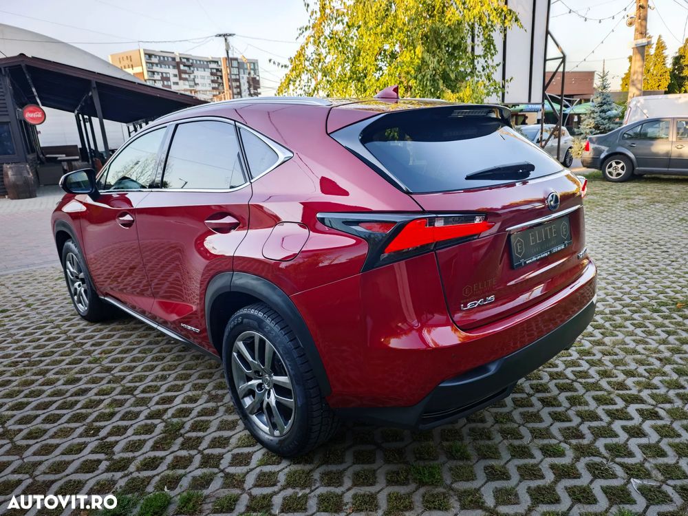 Lexus Seria NX 300h E-FOUR - 5