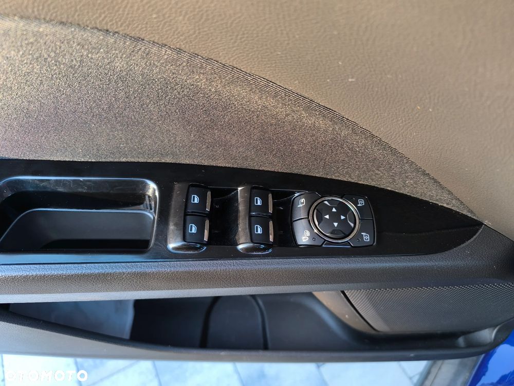 Ford Mondeo 2.0 TDCi Titanium PowerShift - 12