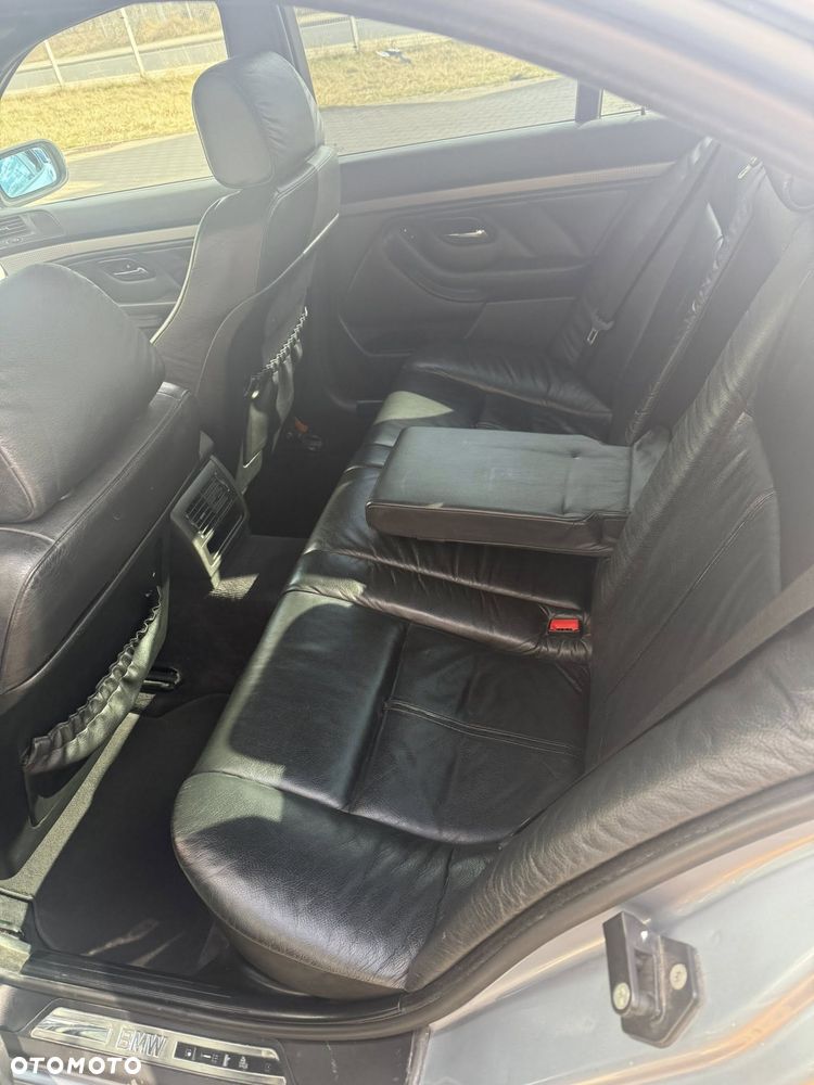 BMW Seria 5 - 9
