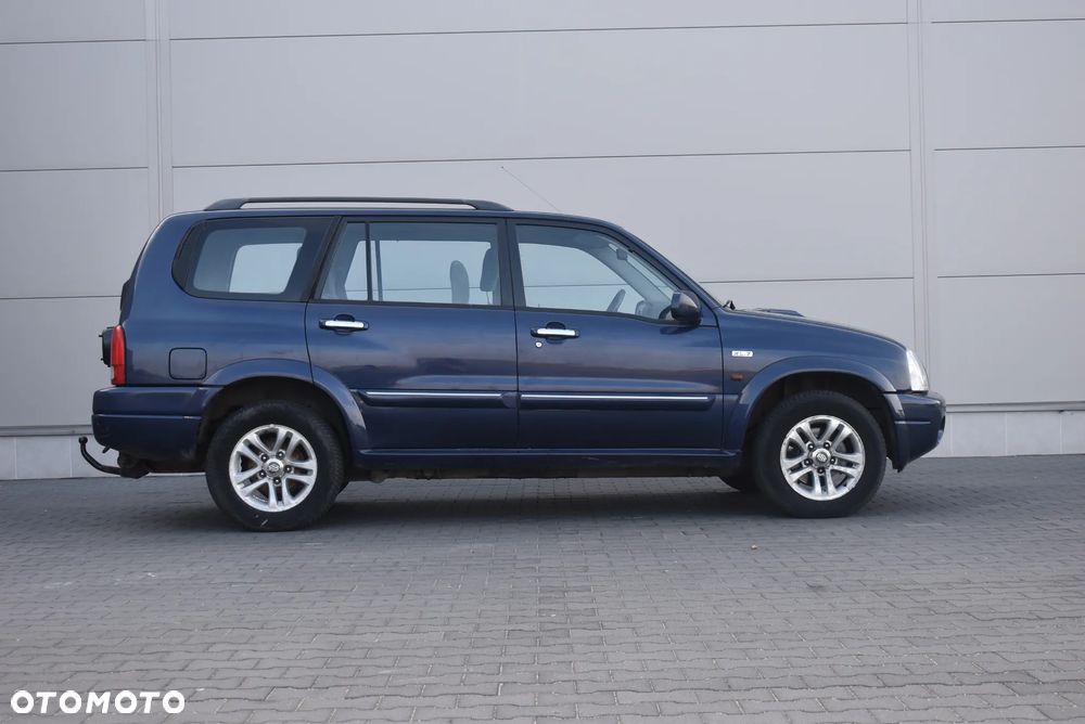 Suzuki Grand Vitara - 24
