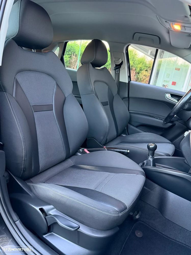 Audi A1 Sportback 1.6 TDI Attraction - 16