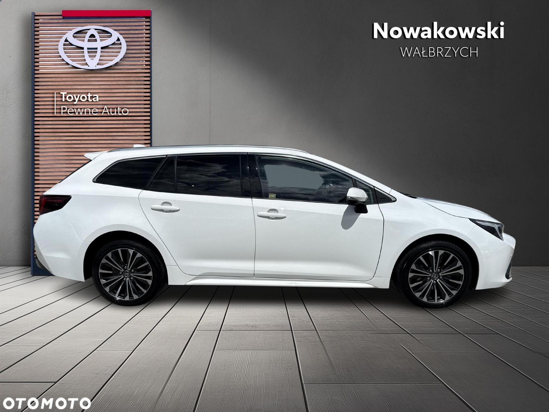 Toyota Corolla - 6