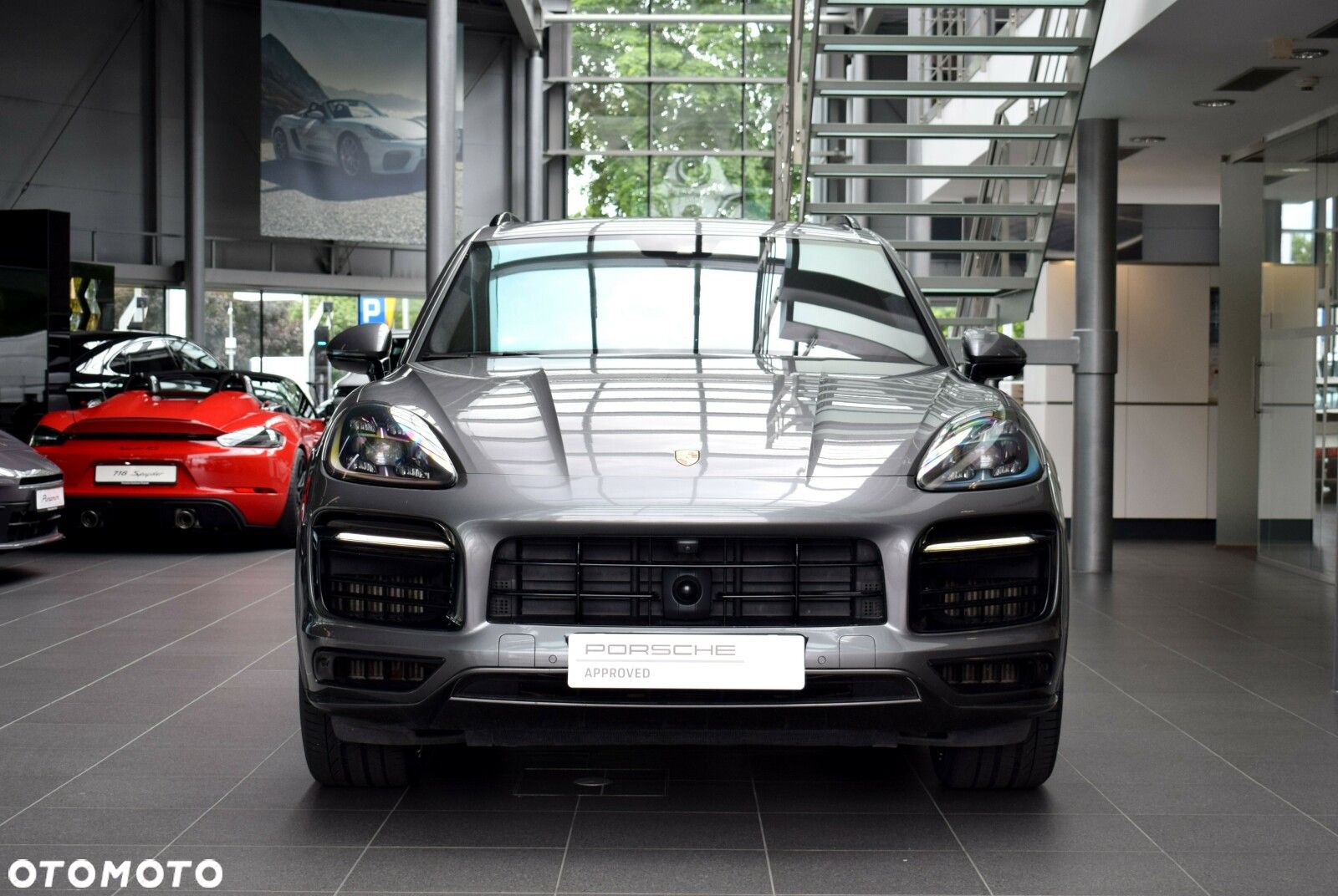Porsche Cayenne GTS - 5