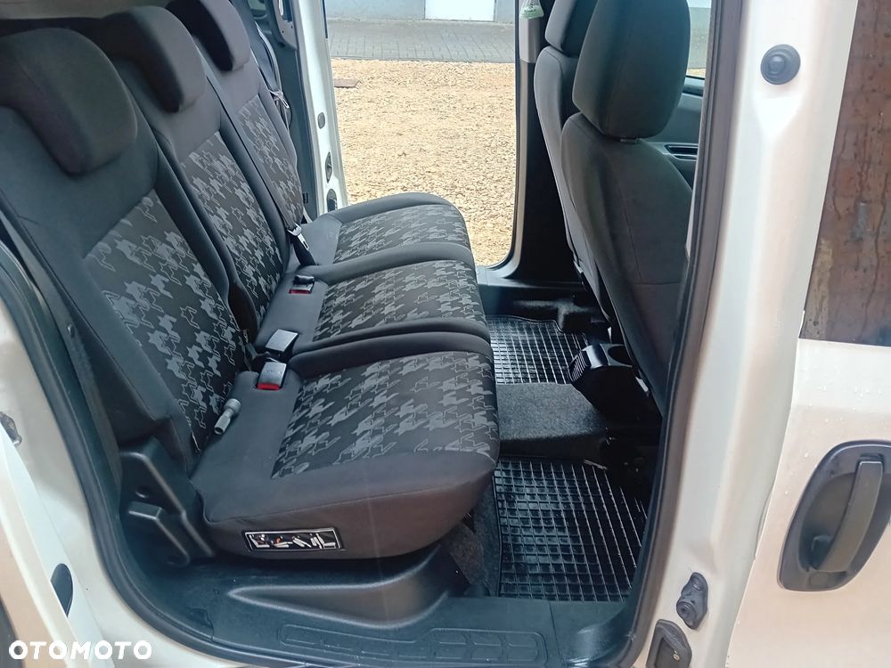Opel Combo - 15