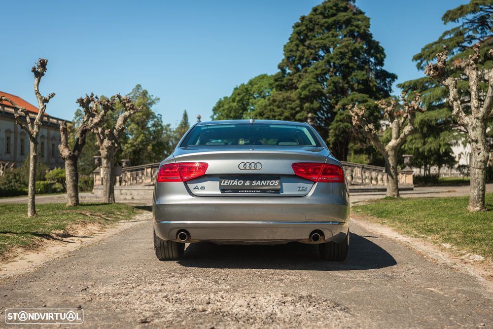 Audi A8 3.0 TDI DPF clean quattro tiptronic - 12