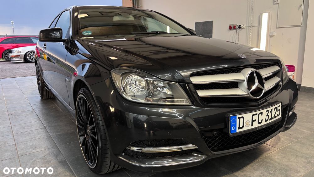 Mercedes-Benz Klasa C 220 CDI BlueEff - 2