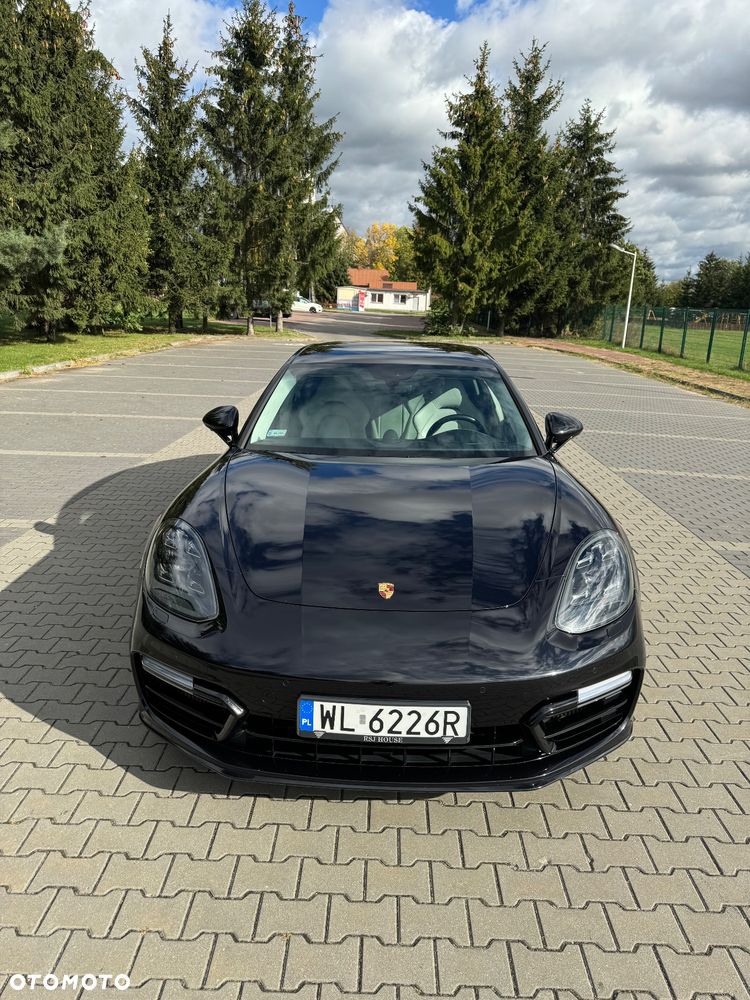 Porsche Panamera Turbo - 2
